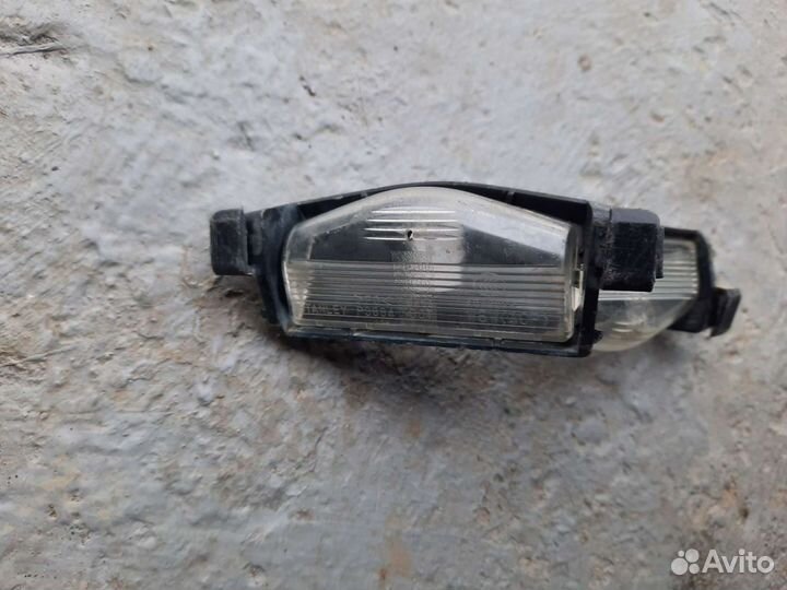 Подсветка заднего номера Мазда 3 BK