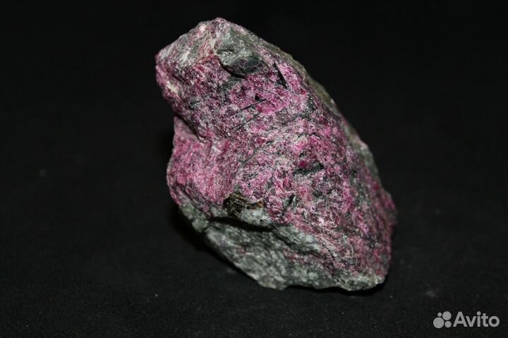 Эвдиалит 217