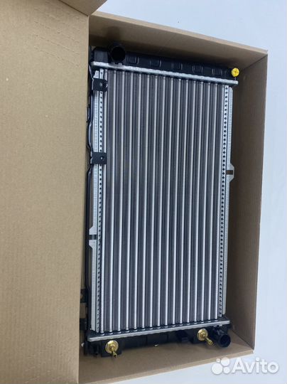 Радиатора охлаждения LADA 2190