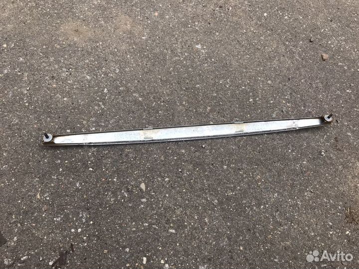 Infiniti fx35 fx45 молдинг крышки багажника нижний