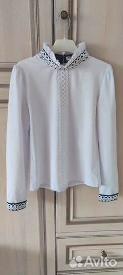 Блузка школьная