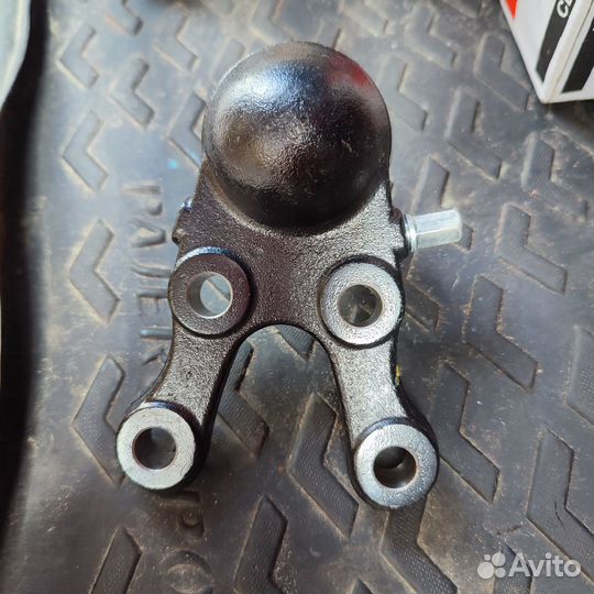 Шаровая опора