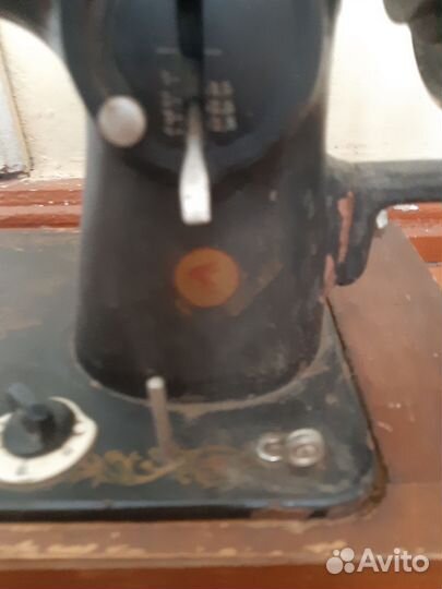 Швейная машина подольская