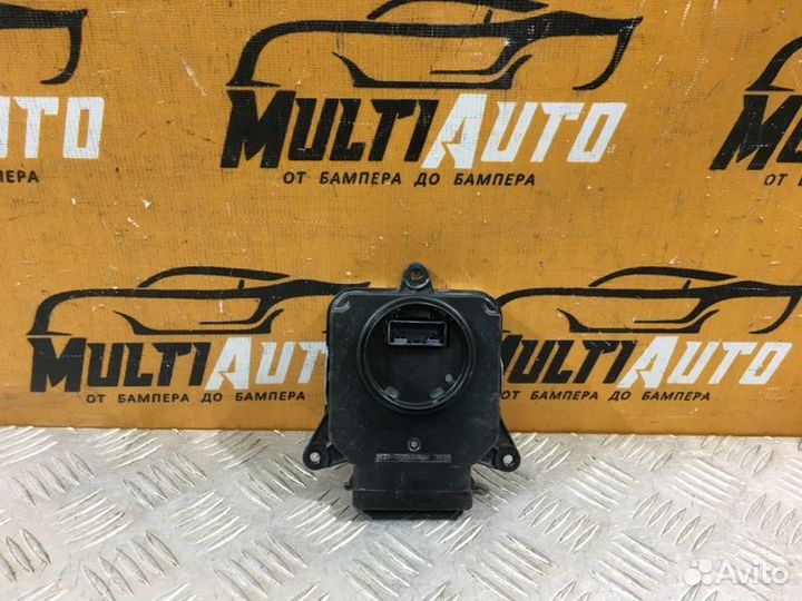 Блок управления фары передний правый Toyota Camry