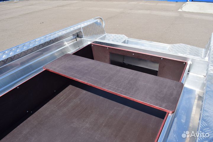 Новая моторная лодка Wyatboat 390Р Fish в наличии