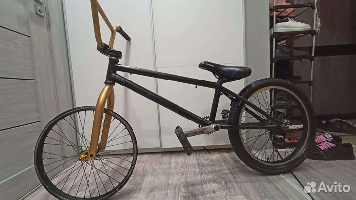 Трюковой велосипед bmx