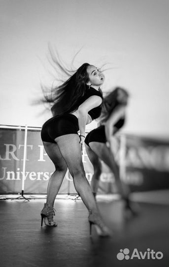 High heels танцы