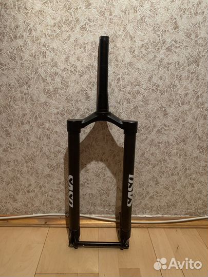 Карбоновая вилка