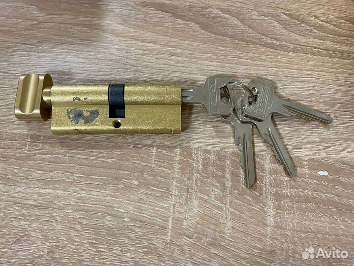 Цилиндрическая личинка замка, замок дверной