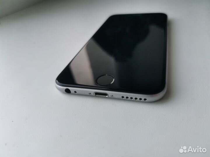 iPhone 6, 32 ГБ