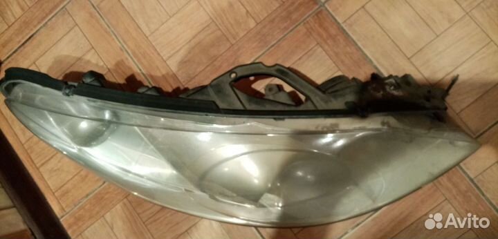 Фара правая галоген пежо 407