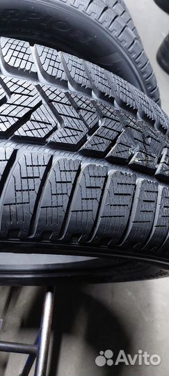 Pirelli Scorpion Winter 255/60 R20 113V