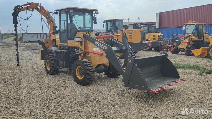 Экскаватор-погрузчик CASE 695SM, 2023