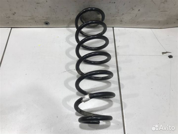 Пружина задняя Skoda Octavia A7