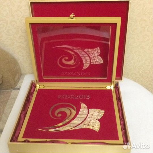 Редкий набор значков