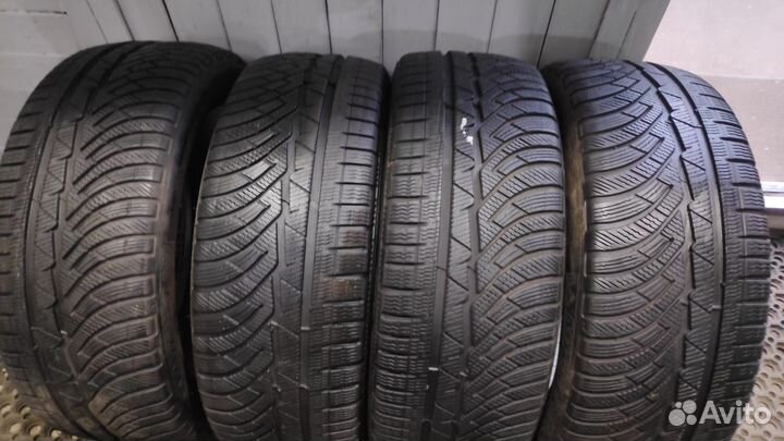 Michelin Pilot Alpin PA4 225/45 R18 95V
