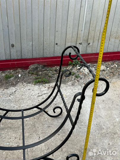 Дровница кованая