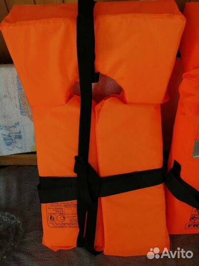 Спас. нагрудники, спас. конец Александрова