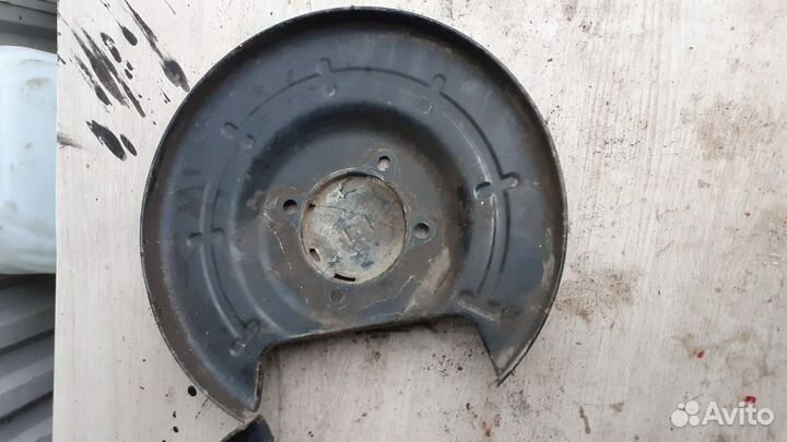 Пыльник тормозного диска задний chevrolet orlando