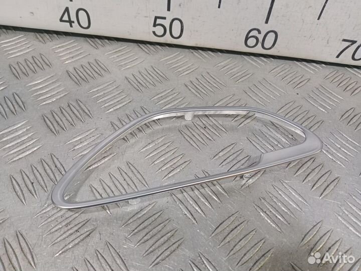 Б/У Накладка ручки двери внутренней W213#002