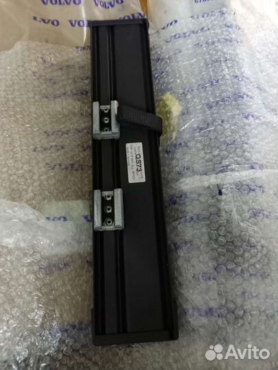 Сетка разделительная в сборе Volvo V70, XC70 08-15