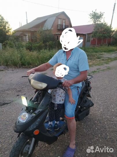 Скутер на ходу