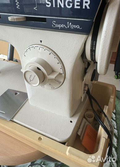 Швейная машинка зингер
