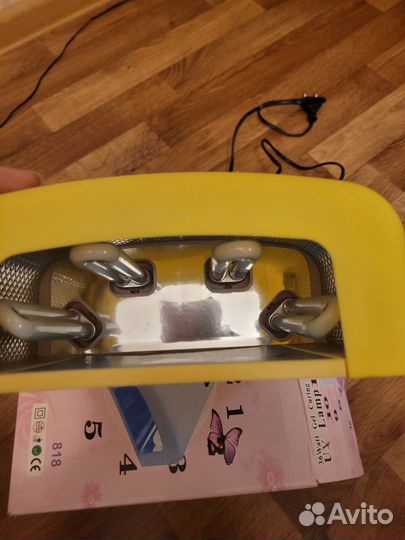 Лампа для ногтей