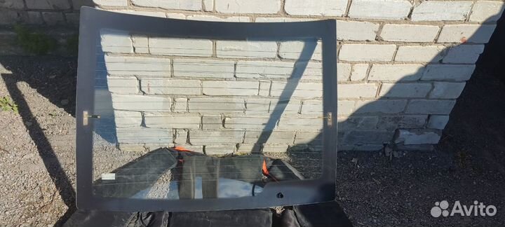 Заднее стекло ваз 2112