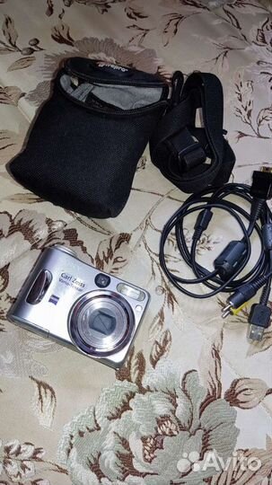 Цифровая фотокамера