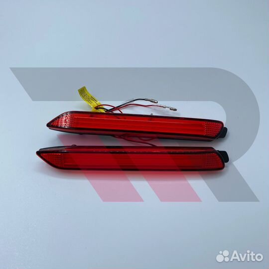 Фонари в задний бампер Toyota / Lexus Неоновые