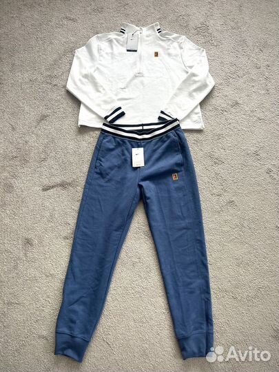 Спортивный тренировочный костюм Nike Court