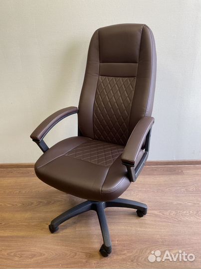 Офисное кресло. Удобное