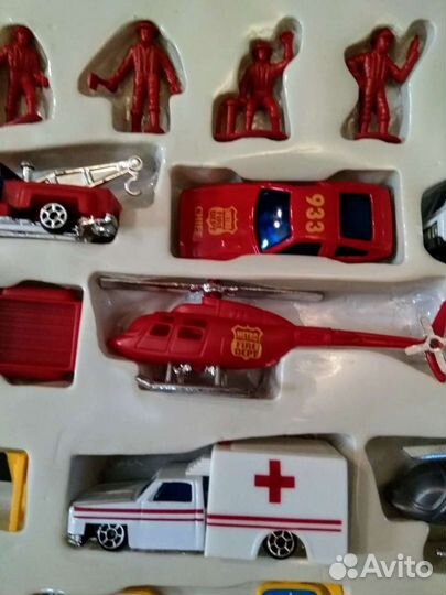 Игровой набор из 100 предметов