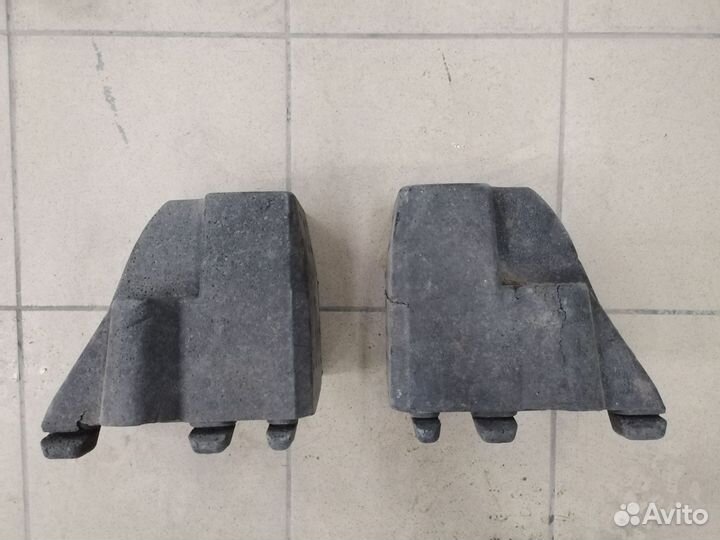 Наполнитель переднего бампера Amorok