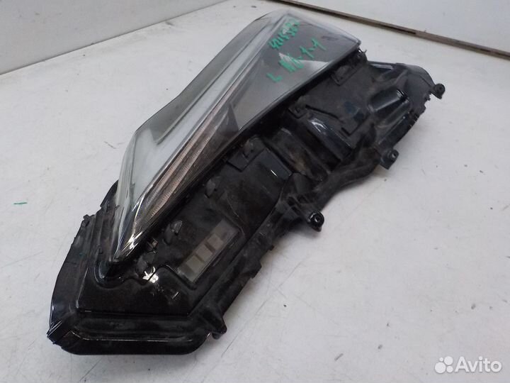 Фара левая Lexus UX200/UX250h/UX300e