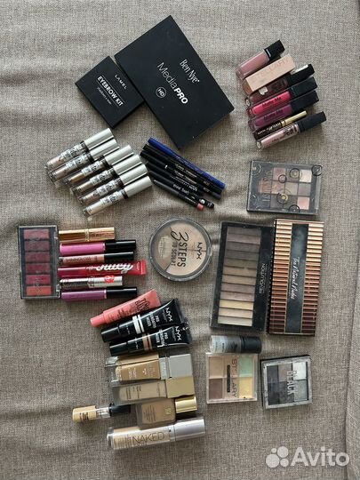 Набор косметики лотом