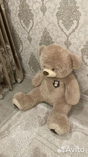 Плюшевый медведь