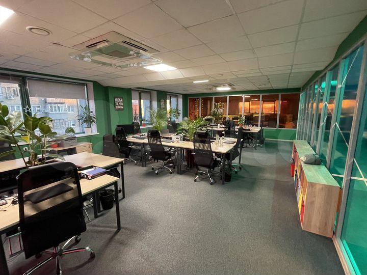 Офисное пространство в центре, 740 м²
