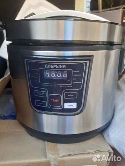 Мультиварка новая