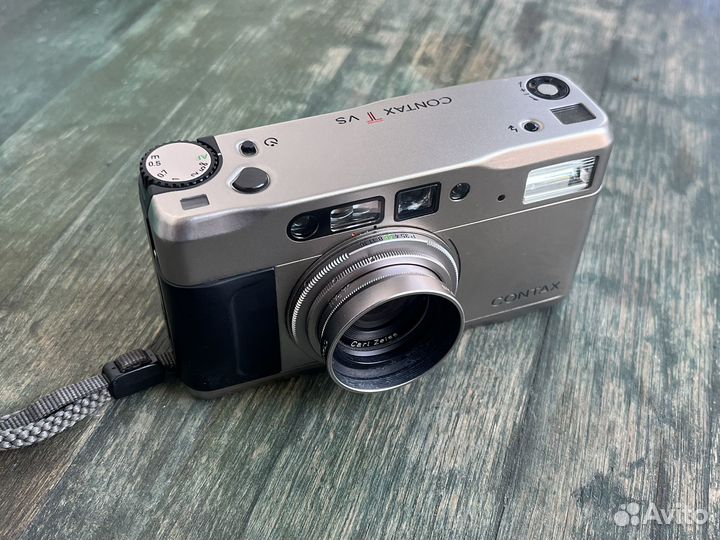Фотокамера Contax TVS