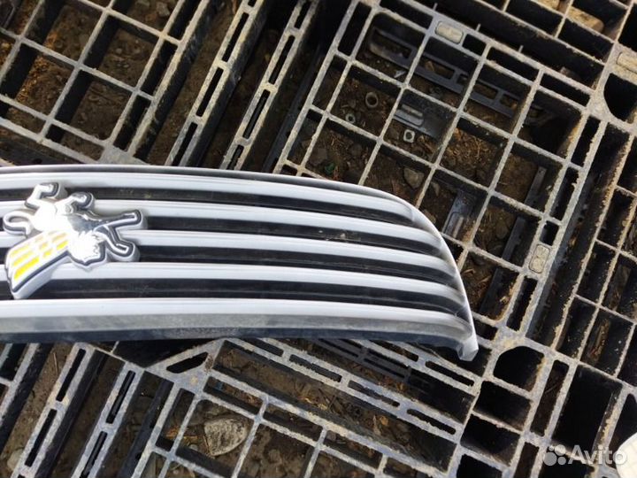 Решетка радиатора Toyota Soarer UZZ40 3uzfe 2003