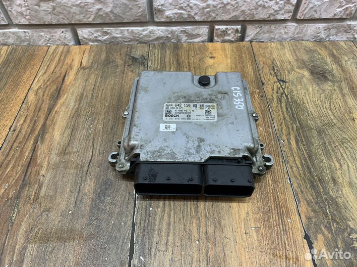 Mercedes Benz CLS W218 Блок управления двигателем