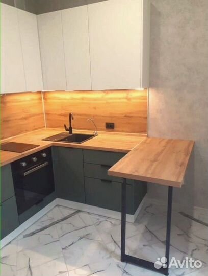 Кухня в современном стиле