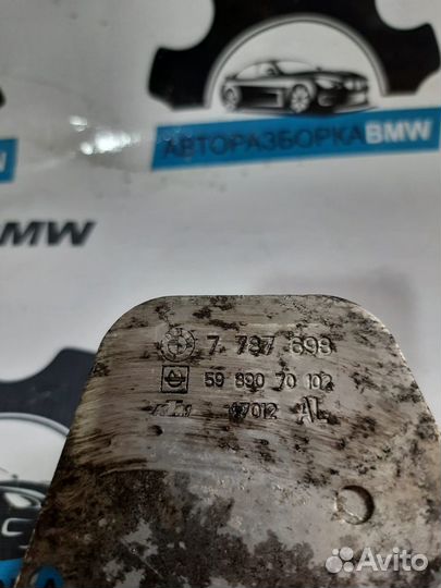 Радиатор масляный BMW 3-серия E90