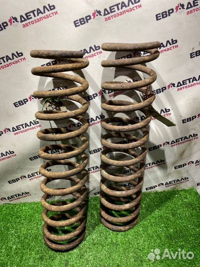 Пружина подвески задняя Audi 80 B3 седан 1.8 RU