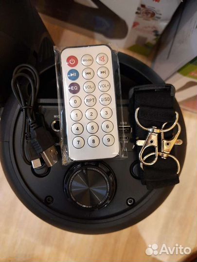 Портативная колонка