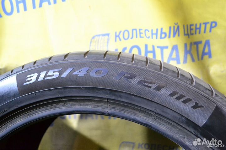 Pirelli P Zero PZ4 315/40 R21