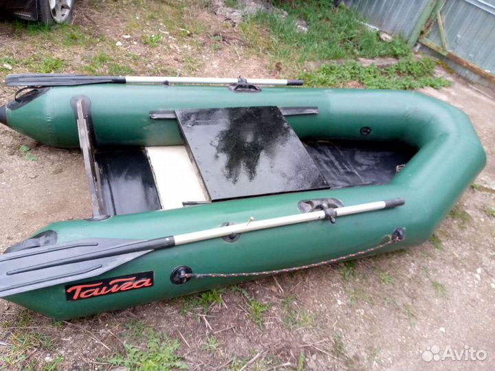 Моторная лодка