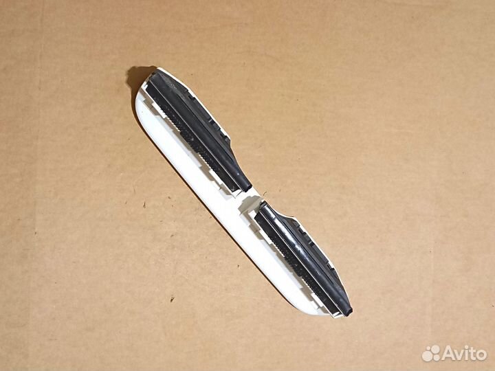 Заметающая планка белой электрошвабры Karcher FC7